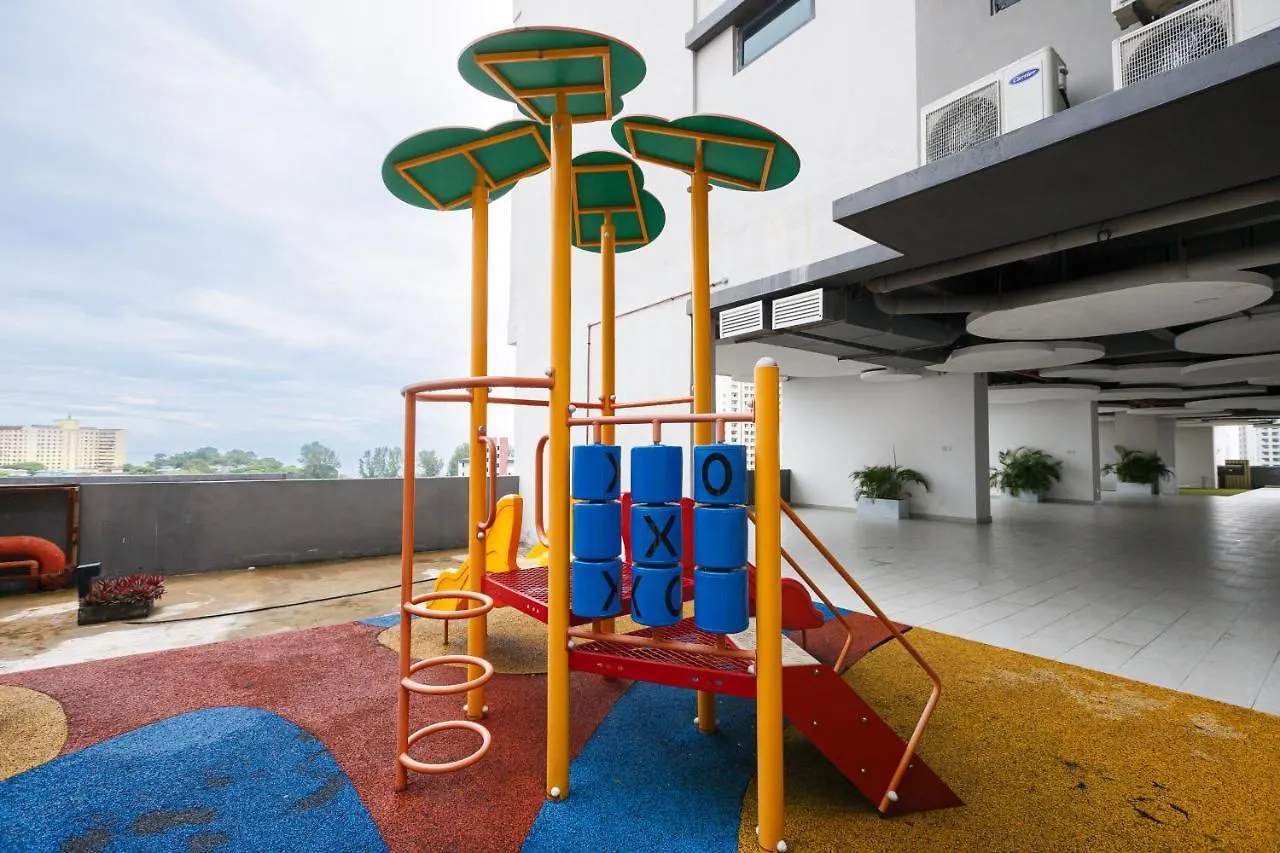 Апартаменты The Jazz Serviced Suites Tanjung Tokong
