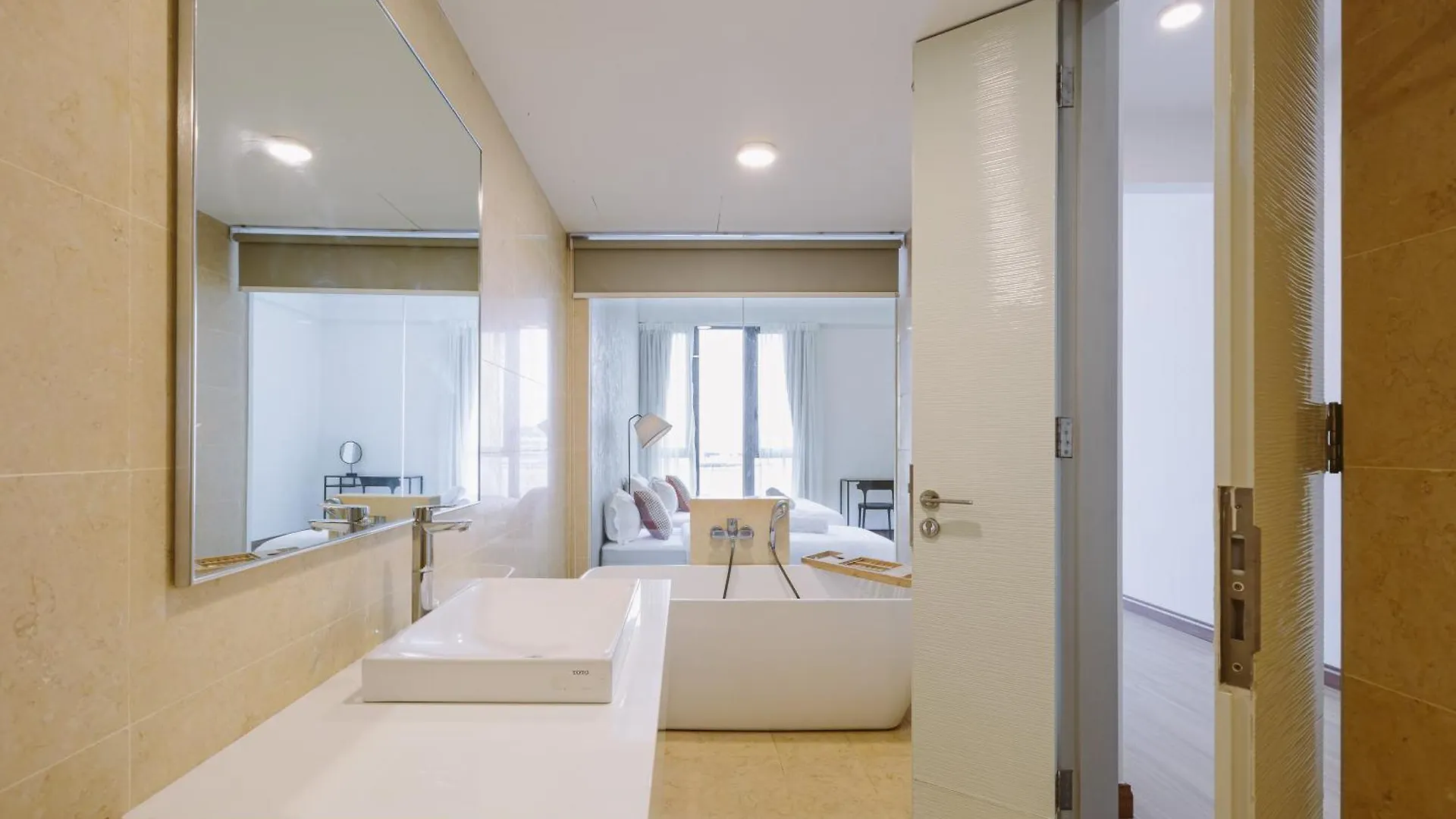 Апартаменты The Jazz Serviced Suites Tanjung Tokong