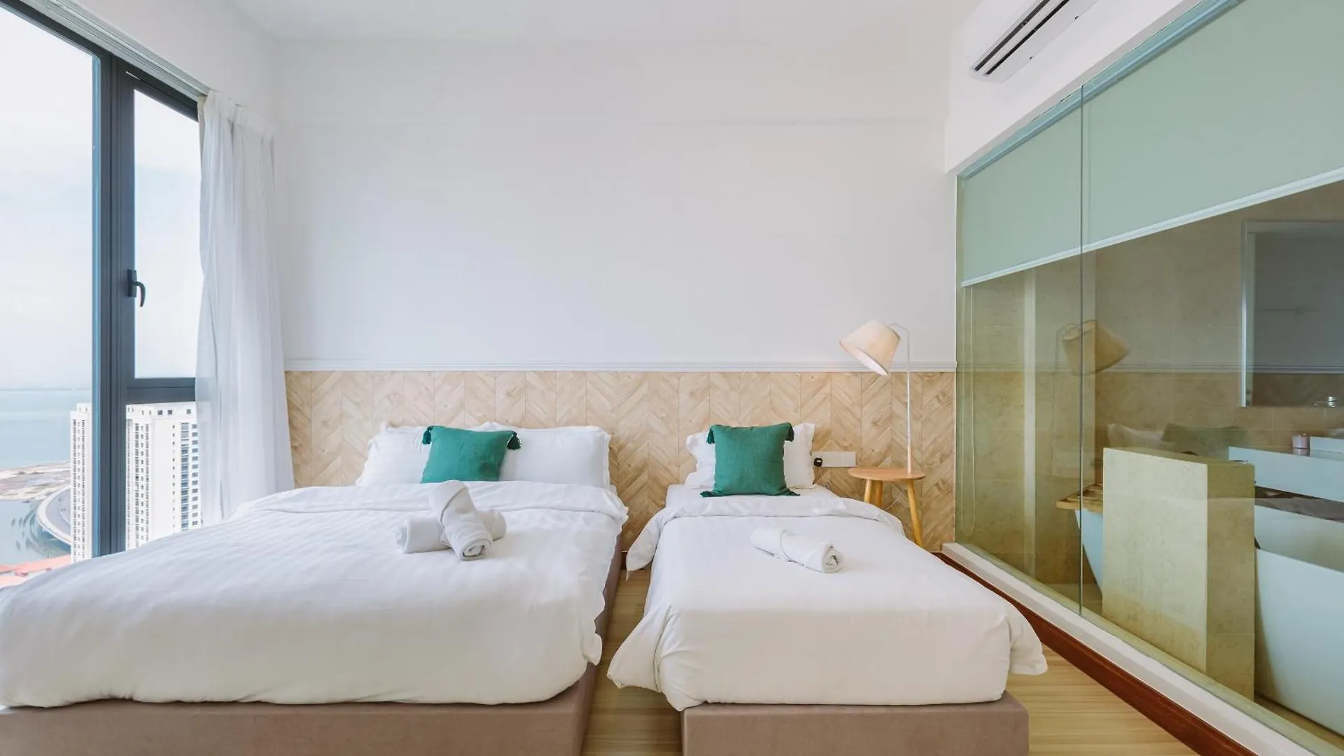 The Jazz Serviced Suites Tanjung Tokong Апартаменты