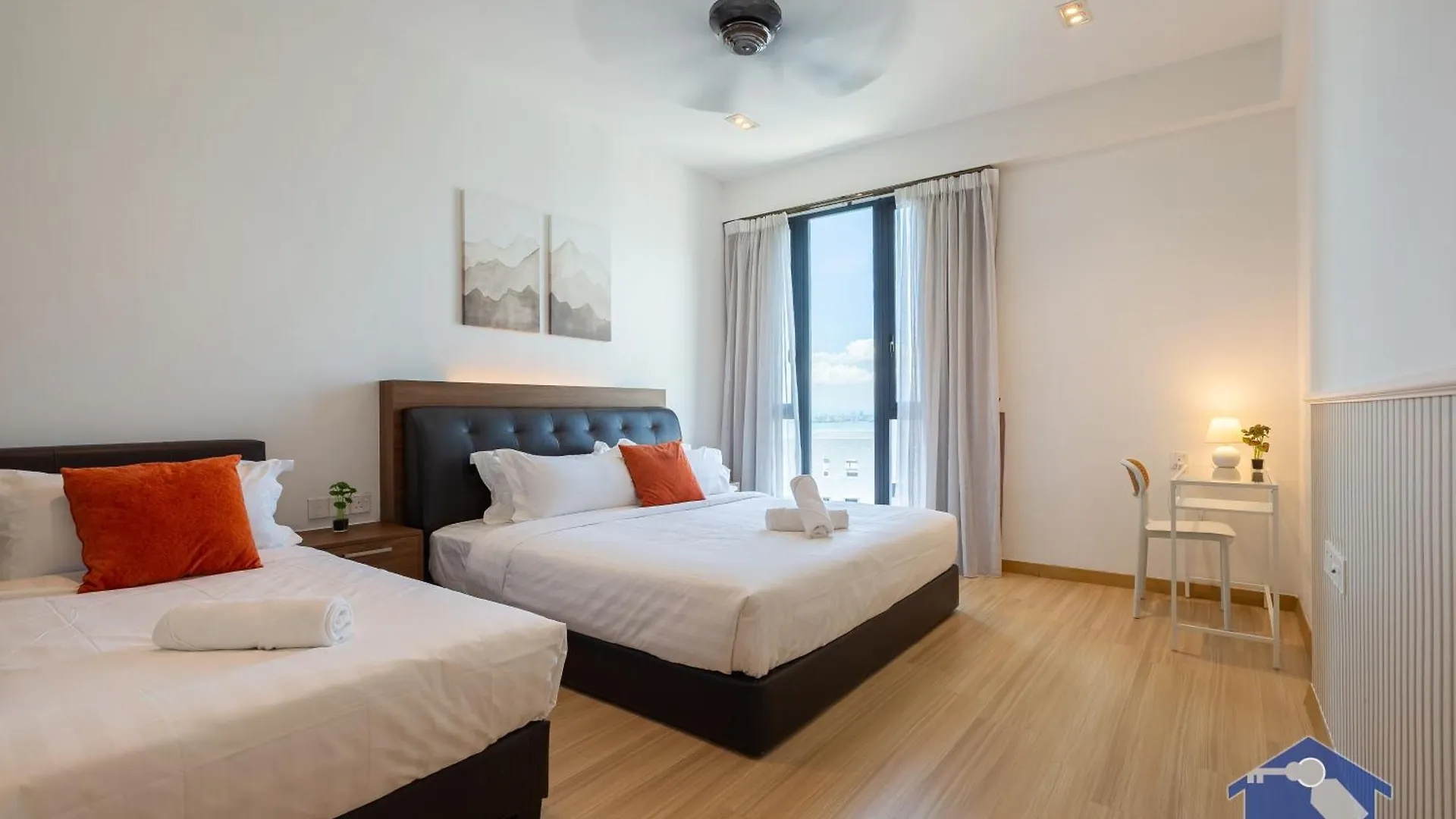 Апартаменты The Jazz Serviced Suites Tanjung Tokong